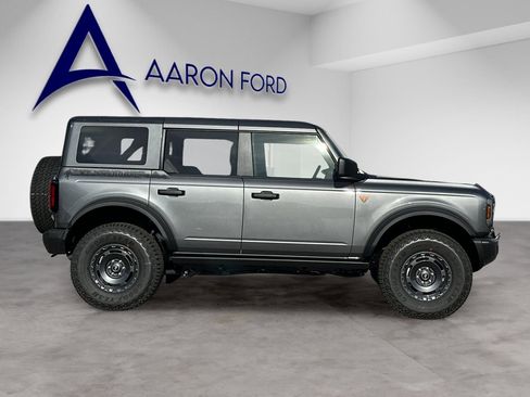 New 2025 Ford Bronco Badlands w/ Sasquatch Package image 6