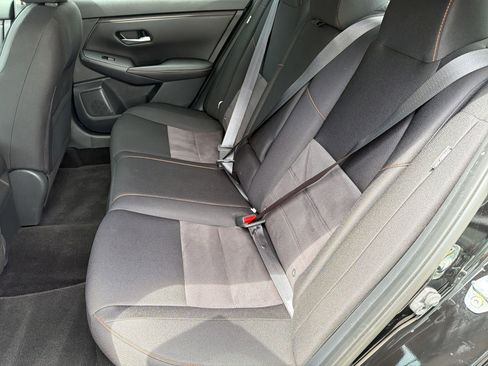 Used 2021 Nissan Sentra SR image 15