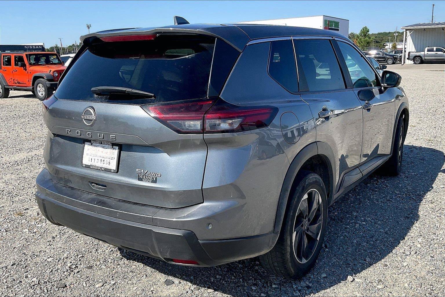 Certified 2024 Nissan Rogue SV AWD/4WD image 9