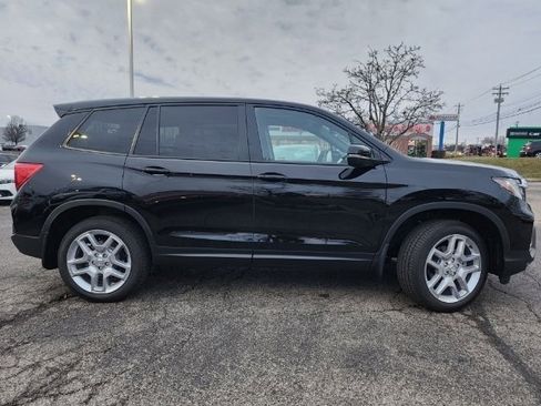 Used 2025 Honda Passport EX-L image 30