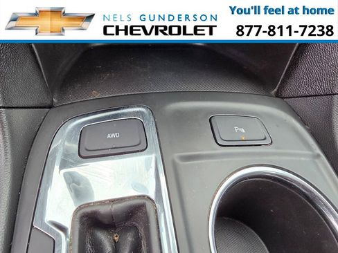 Used 2023 Chevrolet Equinox LT AWD/4WD image 24