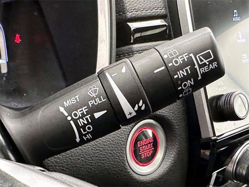 Used 2018 Honda CR-V EX-L image 32