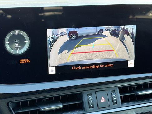 Used 2023 Lexus ES 250 w/ Premium Package image 28