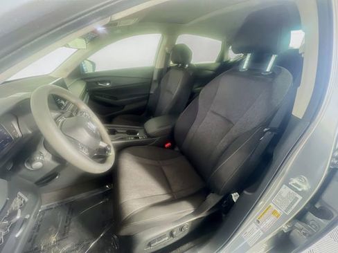 Used 2024 Honda Accord EX image 10