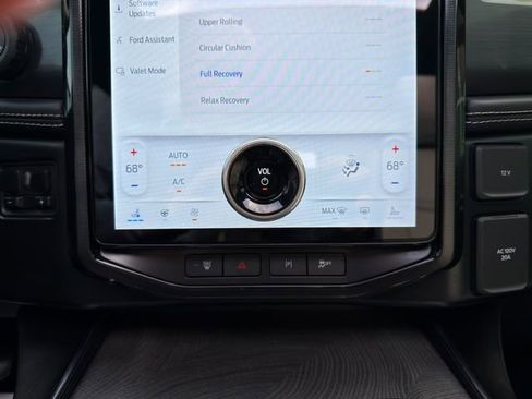 Used 2024 Ford F150 Lightning Platinum image 42