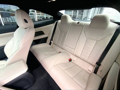 Used 2025 BMW M440i Coupe w/ Premium Package image 22