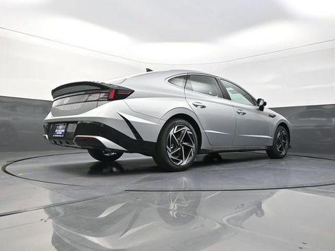 New 2026 Hyundai Sonata SEL FWD image 35