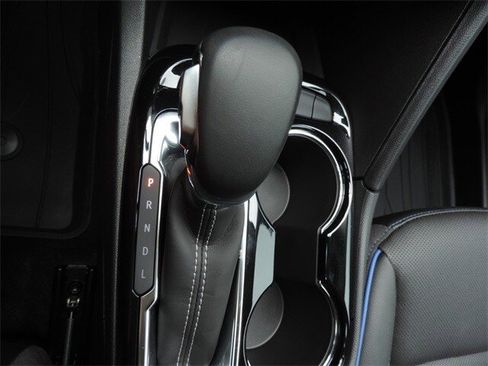 Used 2026 Buick Encore GX Sport Touring w/ Comfort Package image 22