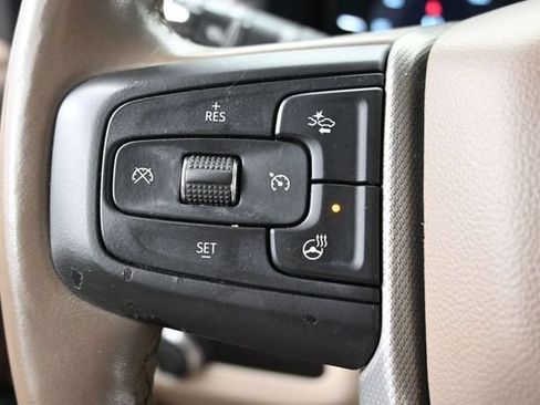 Used 2022 GMC Yukon XL Denali AWD/4WD image 28