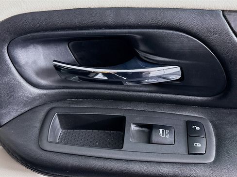 Used 2017 Dodge Grand Caravan SE w/ Power Window Group FWD image 29