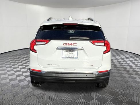 Used 2022 GMC Terrain AT4 w/ Infotainment Package II AWD/4WD image 5