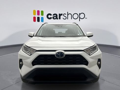 Used 2021 Toyota RAV4 XLE w/ Convenience Package AWD/4WD image 6