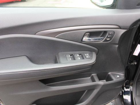 Used 2021 Honda Ridgeline RTL-E image 9