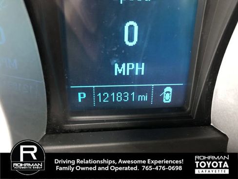 Used 2017 Chevrolet Equinox LT w/ Convenience Package image 19