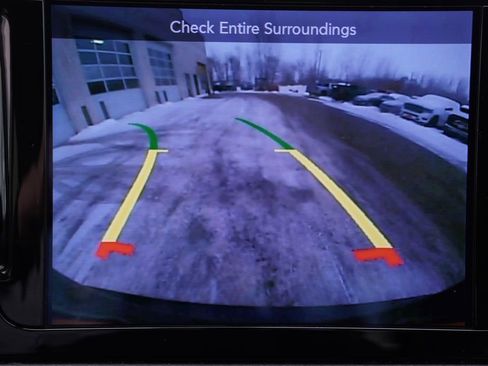 Certified 2017 Chrysler Pacifica Touring-L image 36