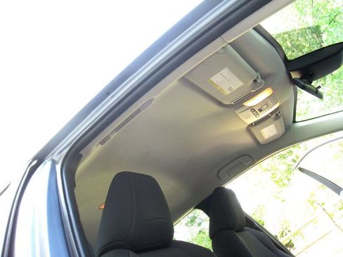 Used 2021 Toyota Corolla LE FWD image 24