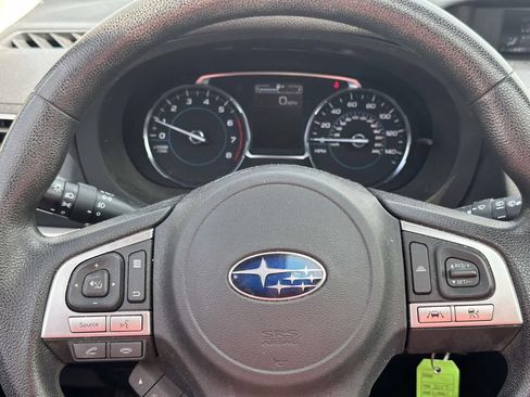 Used 2017 Subaru Forester 2.5i Premium AWD/4WD image 23