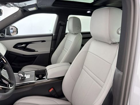 New 2026 Land Rover Range Rover Evoque S image 25