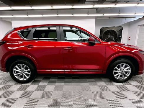 Used 2024 MAZDA CX-5 AWD 2.5 S w/ Preferred Package image 15