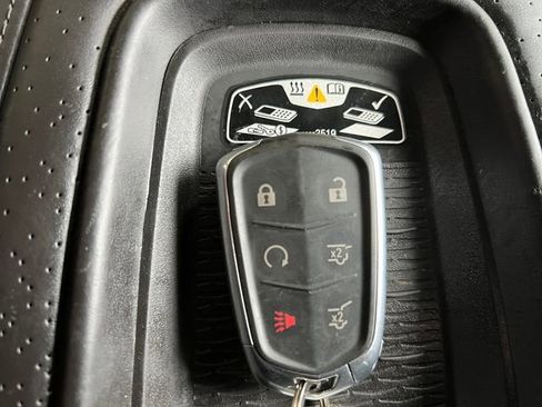 Used 2016 Cadillac Escalade ESV Platinum AWD/4WD image 26