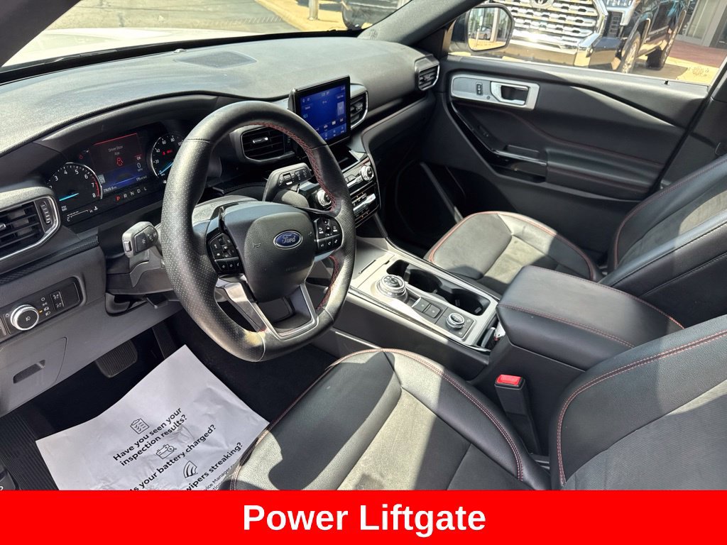 Used 2023 Ford Explorer ST-Line w/ Class IV Trailer Tow Package AWD/4WD image 13