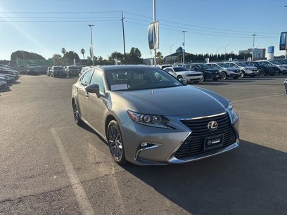 Used 2018 Lexus ES 350