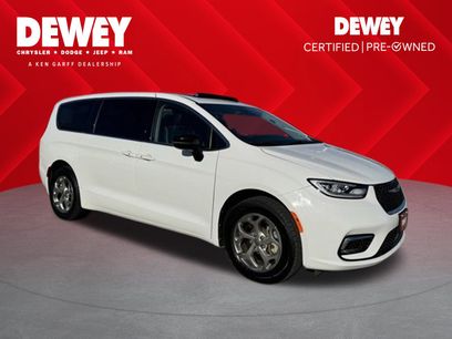 Certified 2024 Chrysler Pacifica Limited