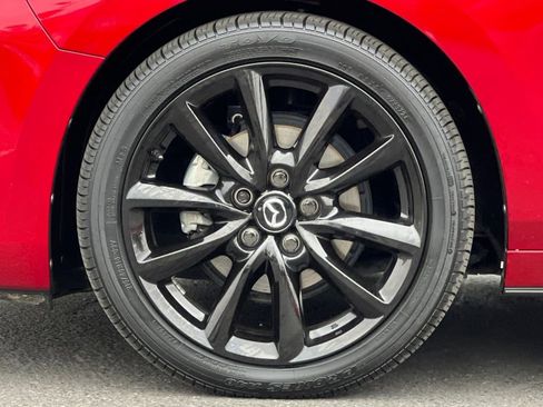 Certified 2025 MAZDA MAZDA3 s Sport image 30