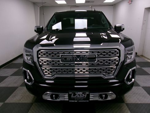 Used 2021 GMC Sierra 1500 Denali w/ Denali Carbonpro Edition AWD/4WD image 15