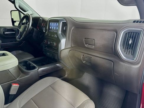 Used 2022 Chevrolet Silverado 2500 LTZ w/ LTZ Plus Package image 32