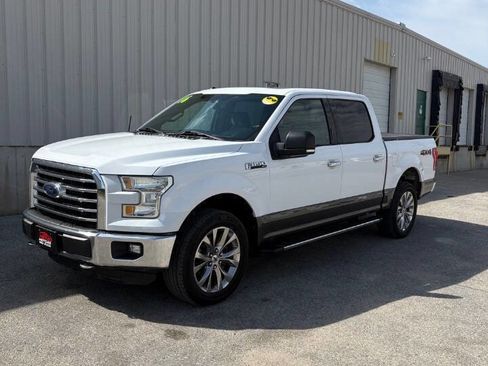 Used 2016 Ford F150 XLT w/ Equipment Group 302A Luxury image 3