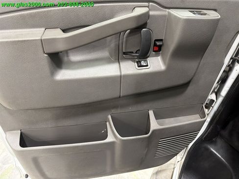 Used 2019 Chevrolet Express 2500 w/ Driver Convenience Package RWD image 12