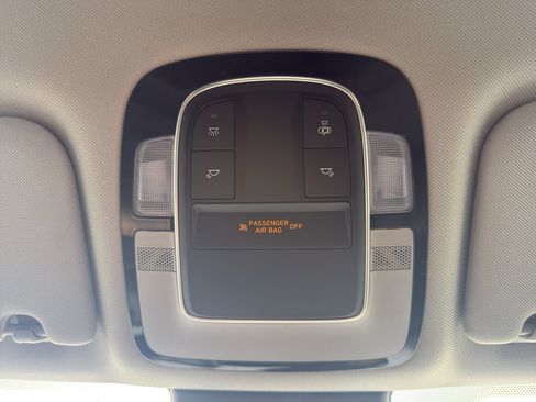 Used 2023 Hyundai Santa Fe SE FWD image 35
