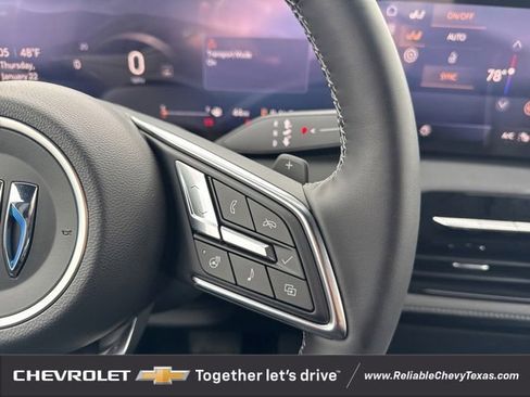 Used 2025 Buick Enclave Preferred image 31