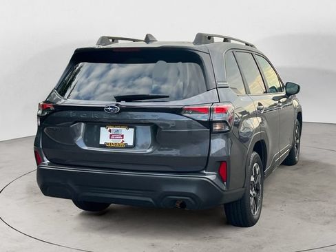 Used 2026 Subaru Forester Premium AWD/4WD image 5