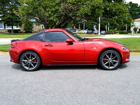 Used 2017 MAZDA MX-5 Miata RF Grand Touring image 7