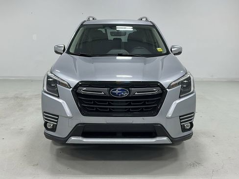 Used 2022 Subaru Forester Touring AWD/4WD image 9