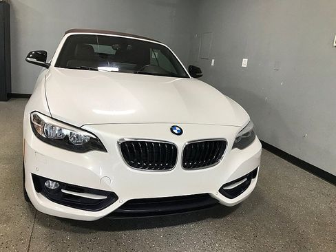 Used 2015 BMW 228i xDrive Convertible image 16