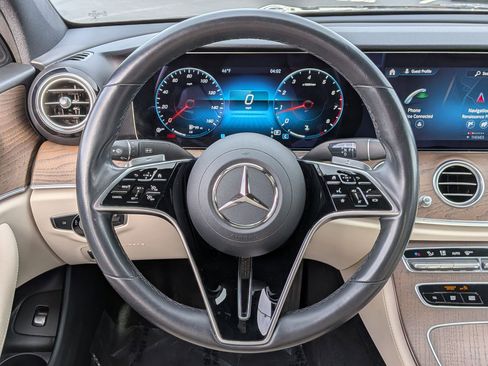 Certified 2022 Mercedes-Benz E 350 Sedan image 19
