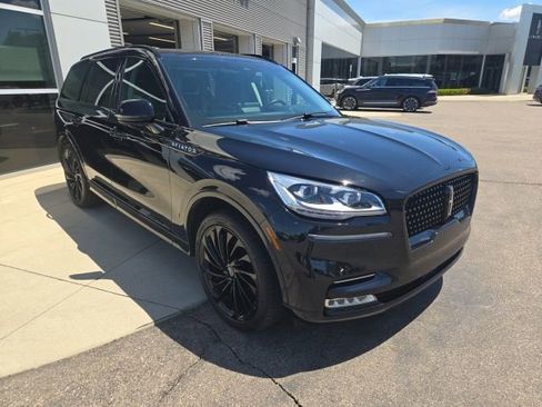 Certified 2024 Lincoln Aviator Reserve w/ Equipment Group 201A AWD/4WD image 15