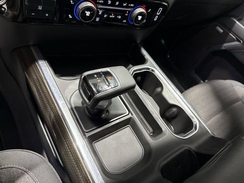 Used 2024 Chevrolet Silverado 1500 RST w/ Texas Edition Plus RWD image 16