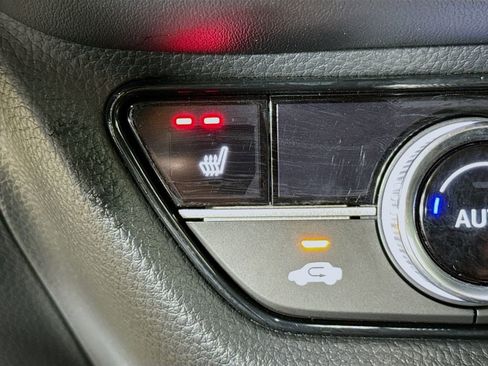 Used 2023 Honda HR-V EX-L image 21