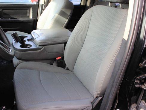 Used 2014 RAM 1500 Express image 11