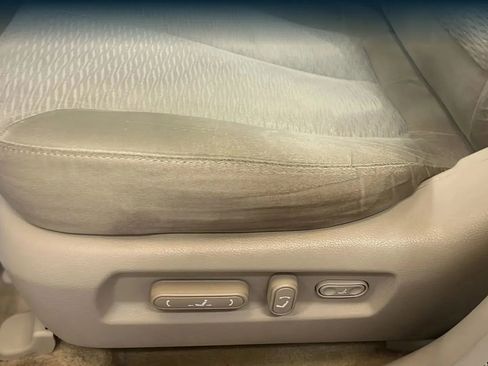 Used 2007 Hyundai Santa Fe SE FWD image 16