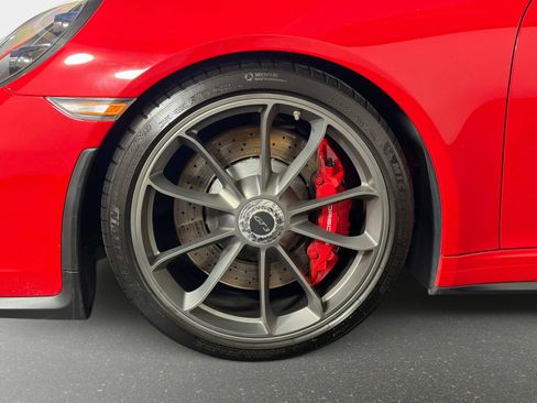 Used 2018 Porsche 911 GT3 image 12
