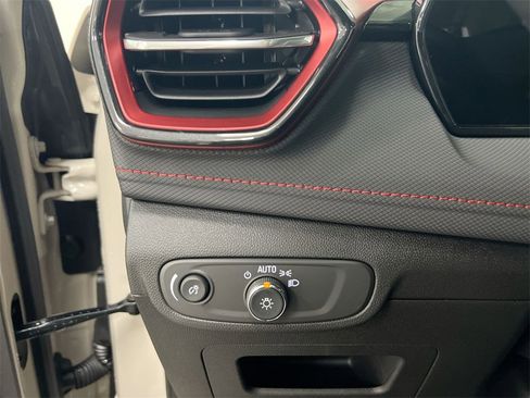 New 2026 Chevrolet TrailBlazer RS w/ Convenience Package image 17