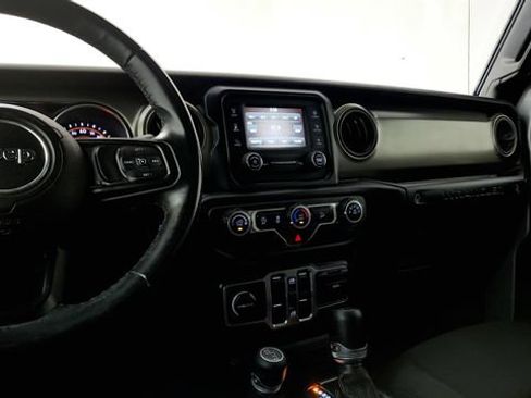 Used 2019 Jeep Wrangler Unlimited Sport S AWD/4WD image 60