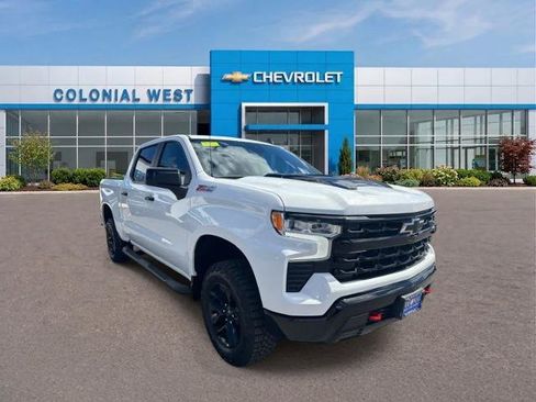 Used 2025 Chevrolet Silverado 1500 LT Trail Boss AWD/4WD image 13