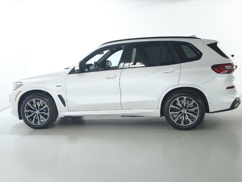 Used 2023 BMW X5 xDrive45e w/ Executive Package image 38