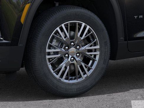 New 2026 Chevrolet Traverse LT w/ LPO, Floor Liner Package image 10